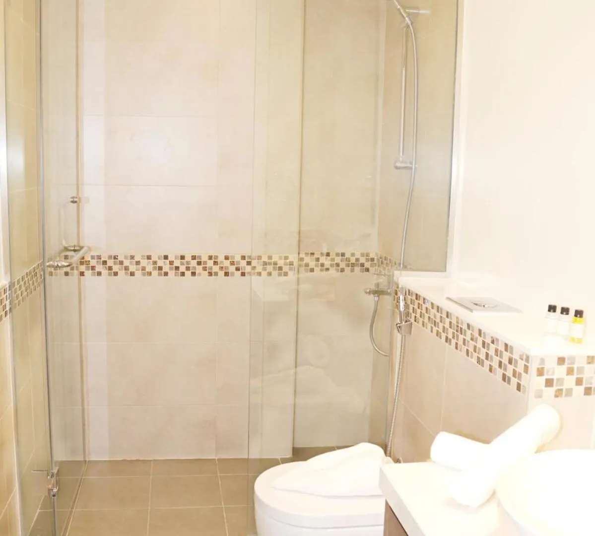 Stylish 2Br Apt In Business Bay Burj & Creek Views 두바이 아파트