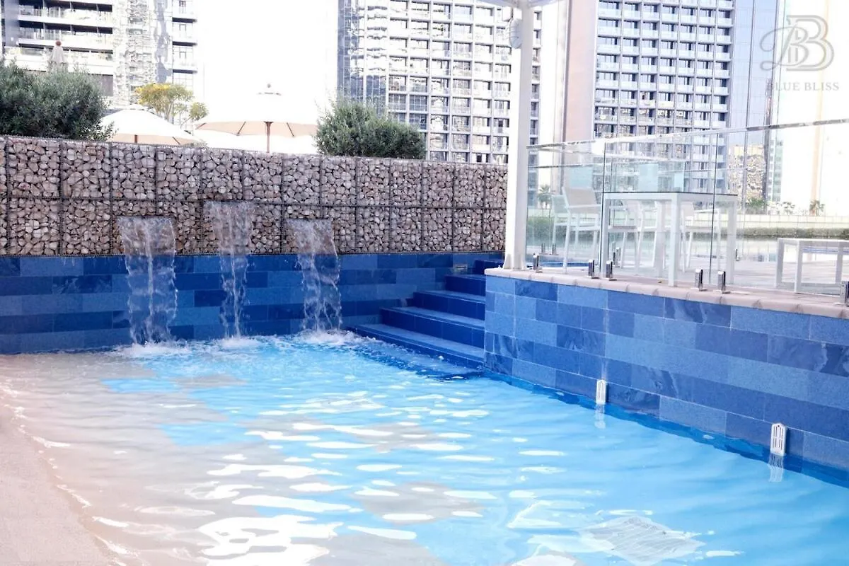 Stylish 2Br Apt In Business Bay Burj & Creek Views 두바이 아파트